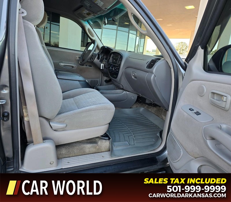 Toyota Tundra Vehicle Full-screen Gallery Image 11