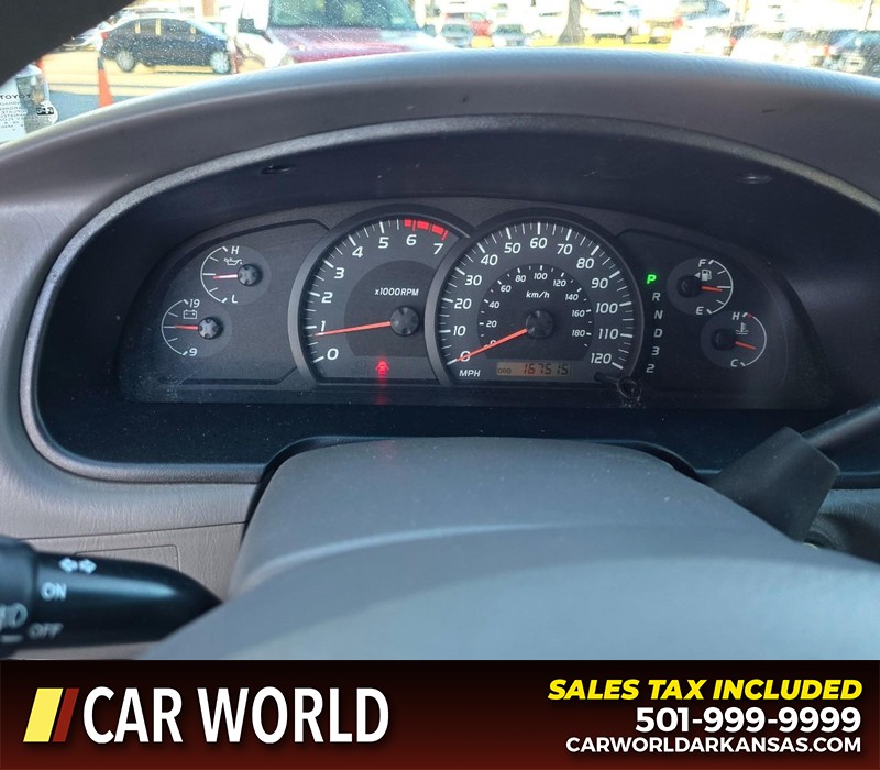 Toyota Tundra Vehicle Full-screen Gallery Image 16