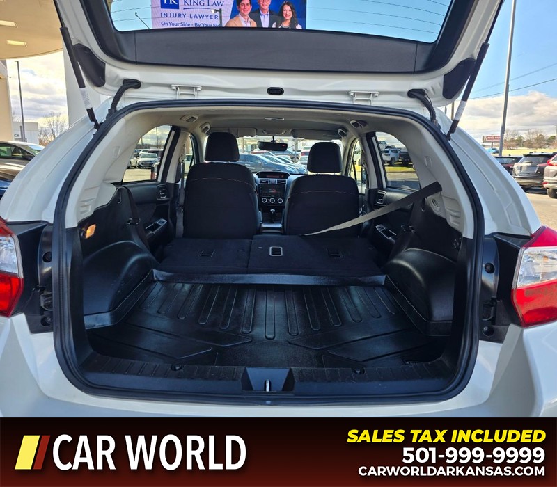 Subaru Crosstrek Vehicle Full-screen Gallery Image 14