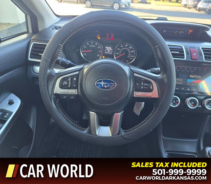 Subaru Crosstrek Vehicle Full-screen Gallery Image 15