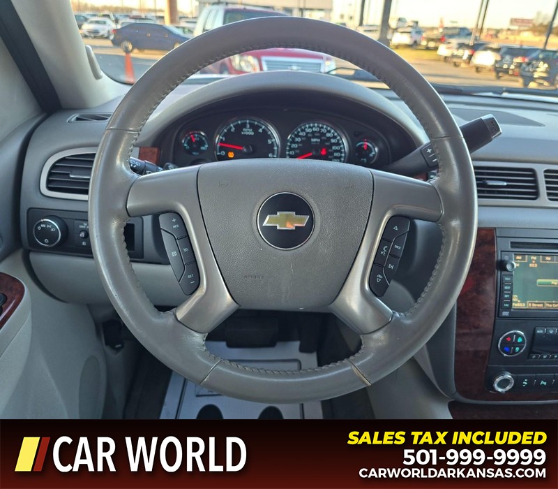 Chevrolet Tahoe Vehicle Full-screen Gallery Image 18