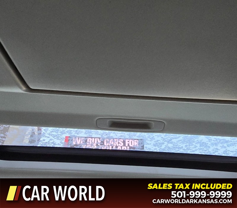 Chevrolet Tahoe Vehicle Full-screen Gallery Image 23