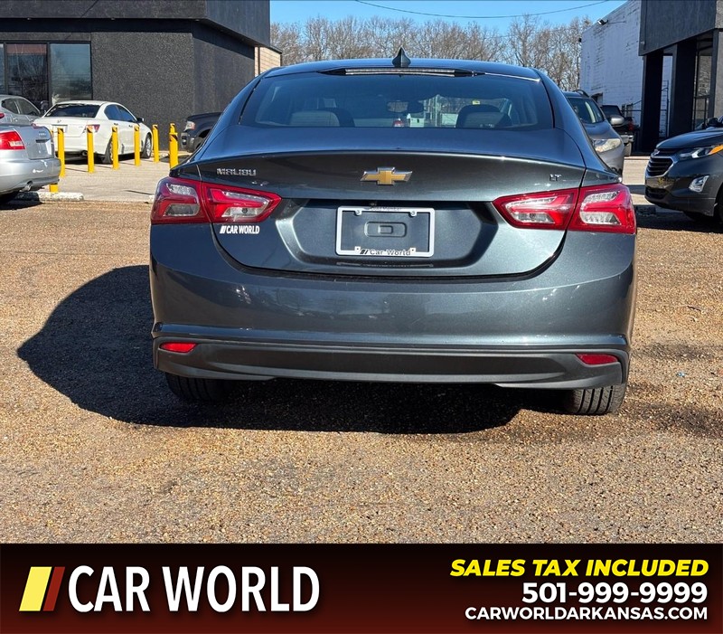 Chevrolet Malibu Vehicle Full-screen Gallery Image 4