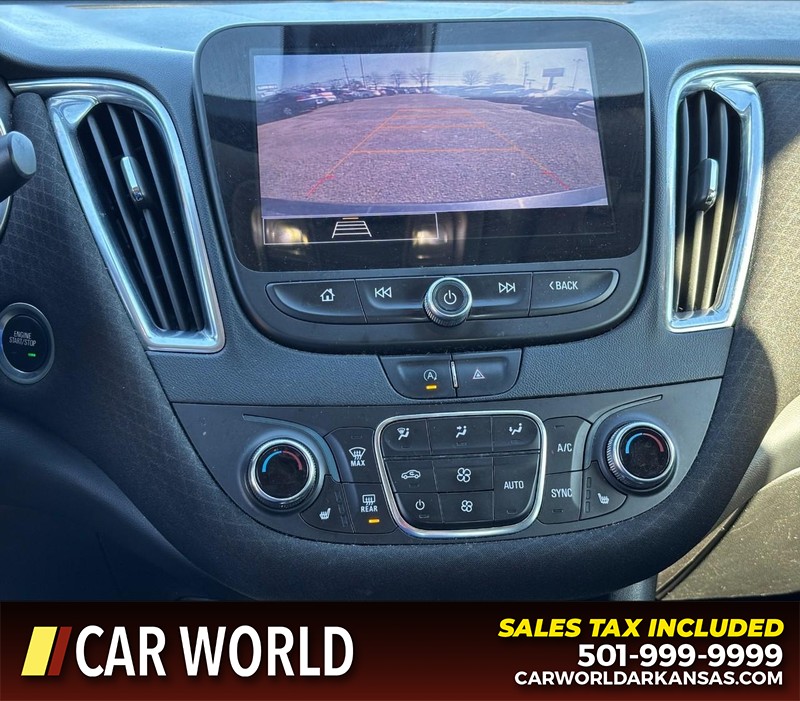 Chevrolet Malibu Vehicle Full-screen Gallery Image 18