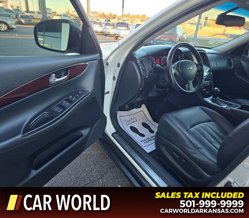 INFINITI EX35 Vehicle Full-screen Gallery Image 7