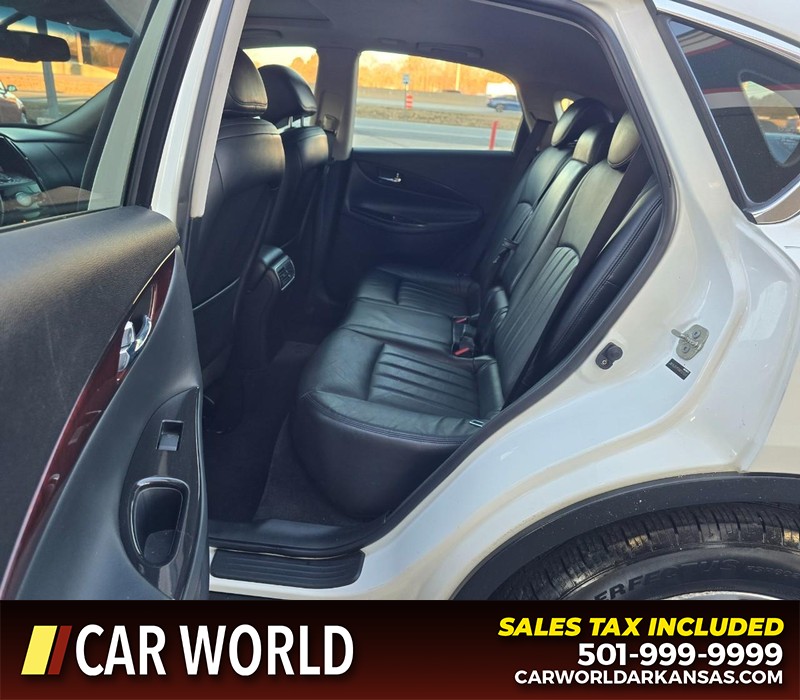 INFINITI EX35 Vehicle Full-screen Gallery Image 10