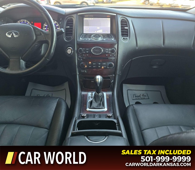 INFINITI EX35 Vehicle Full-screen Gallery Image 18