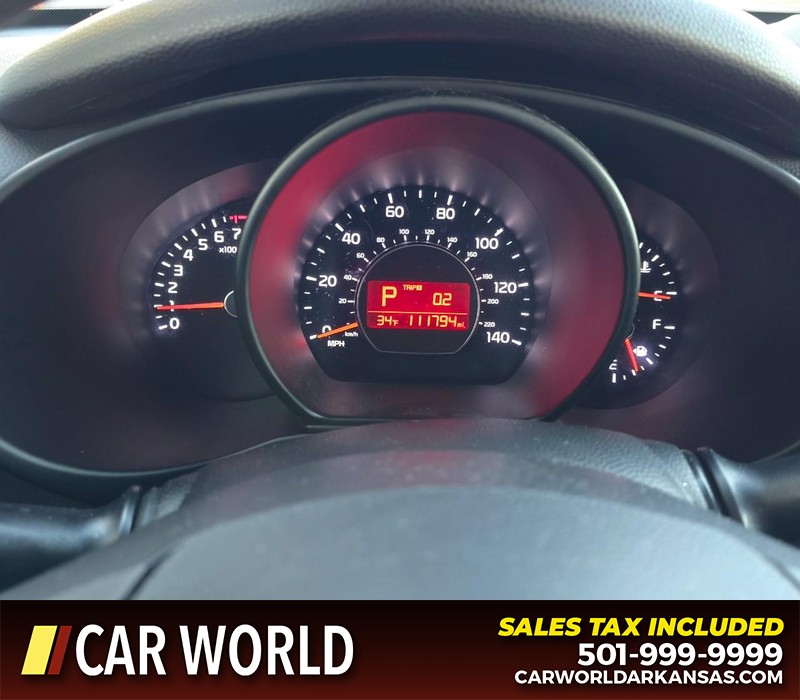 Kia Soul Vehicle Full-screen Gallery Image 17