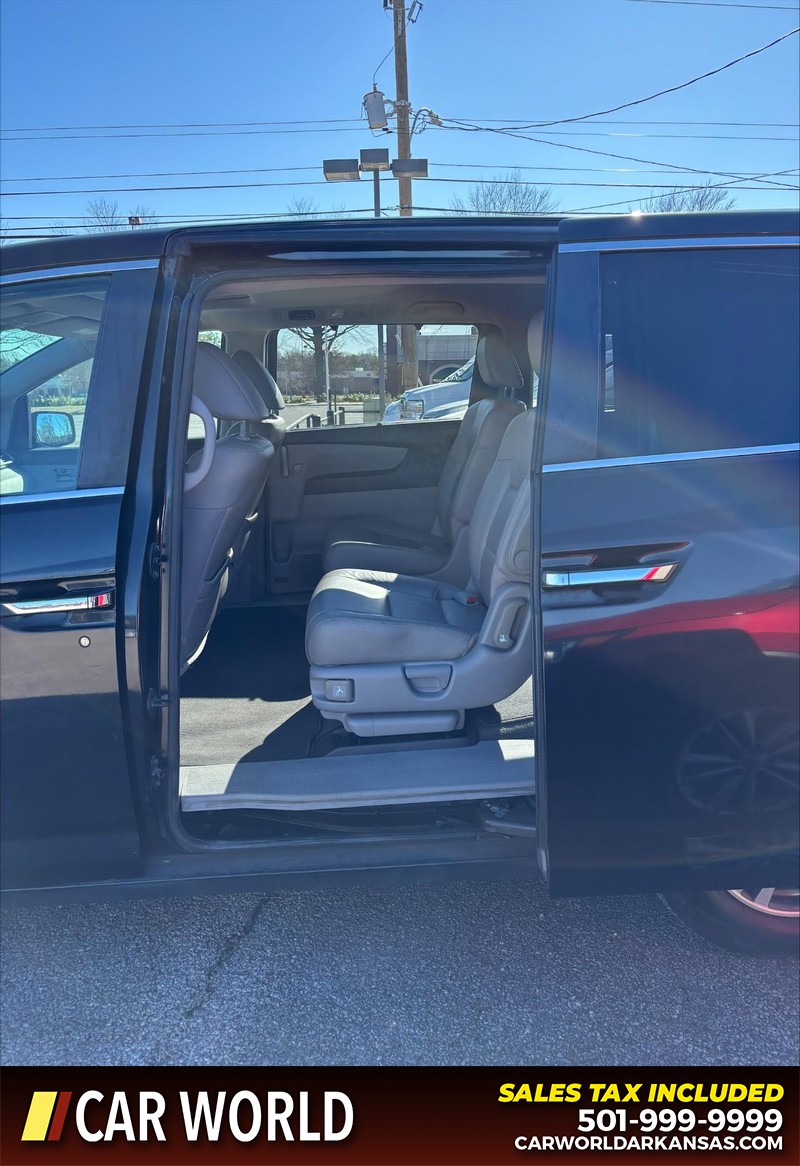 Honda Odyssey Vehicle Full-screen Gallery Image 14