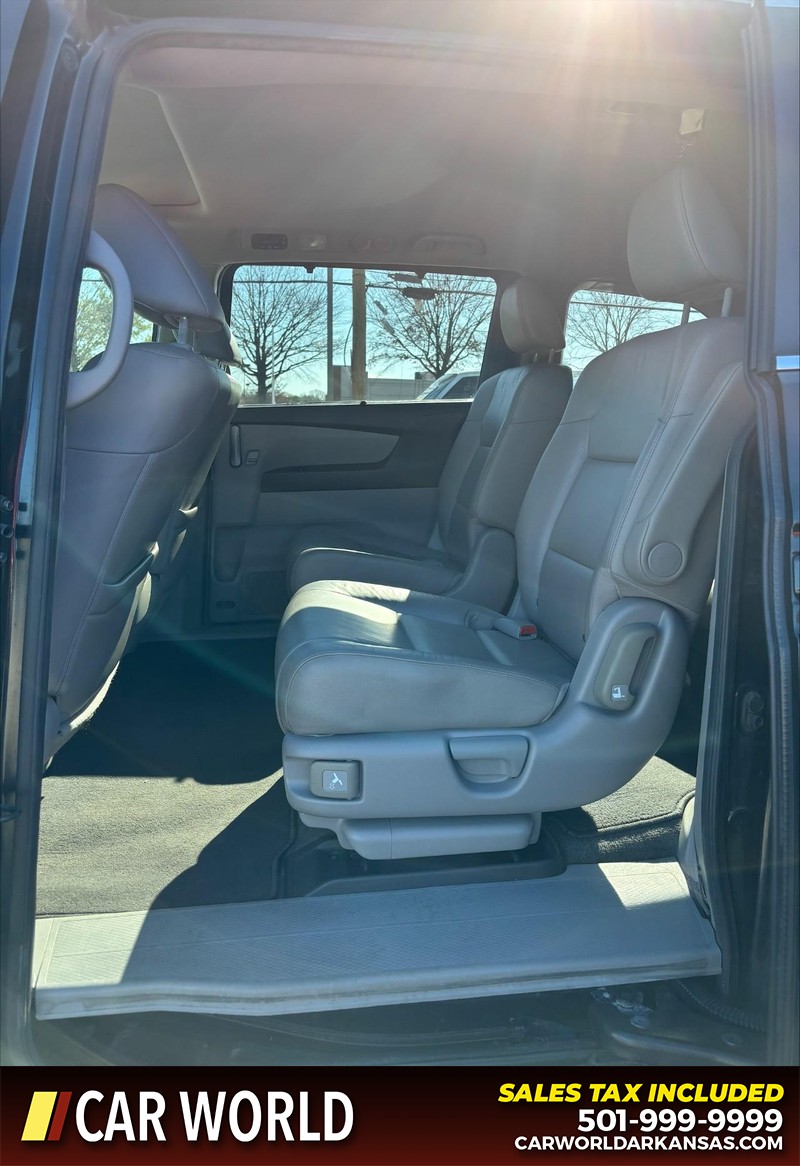 Honda Odyssey Vehicle Full-screen Gallery Image 15