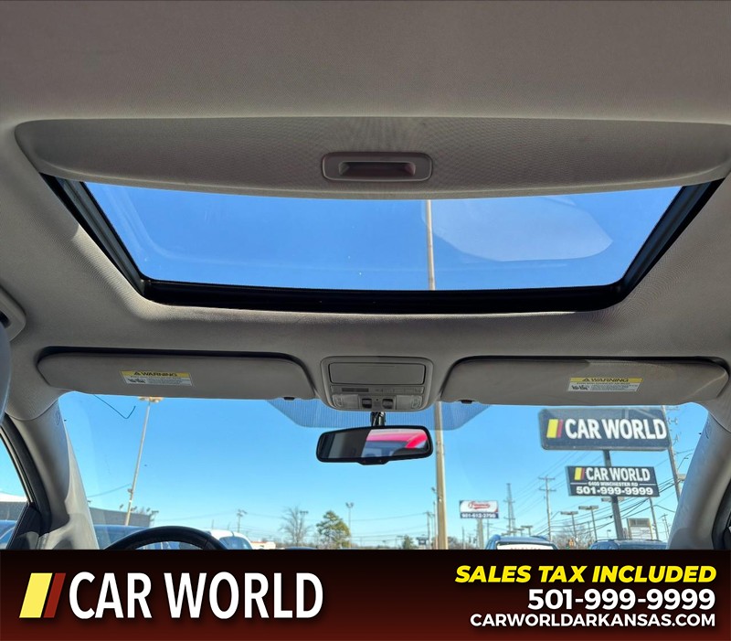 Honda Odyssey Vehicle Full-screen Gallery Image 17