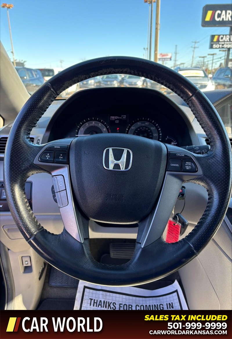 Honda Odyssey Vehicle Full-screen Gallery Image 21