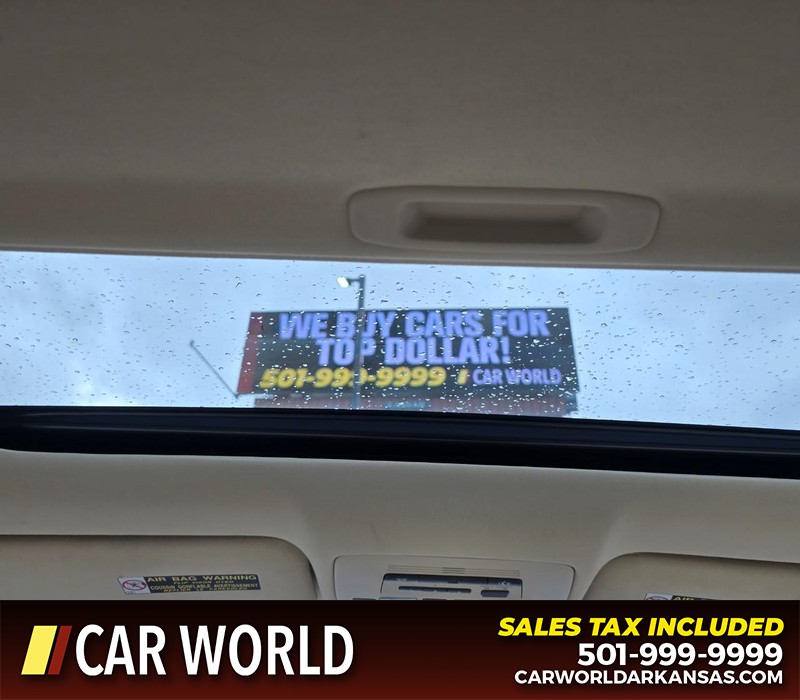 Lexus ES 350 Vehicle Full-screen Gallery Image 20