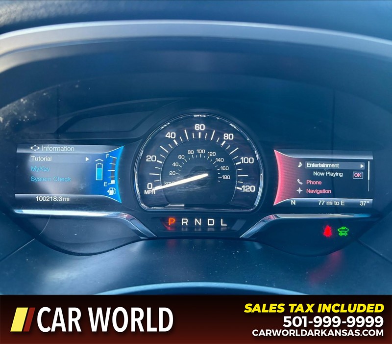 Lincoln MKZ Vehicle Full-screen Gallery Image 20