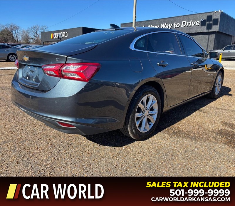 Chevrolet Malibu Vehicle Full-screen Gallery Image 3