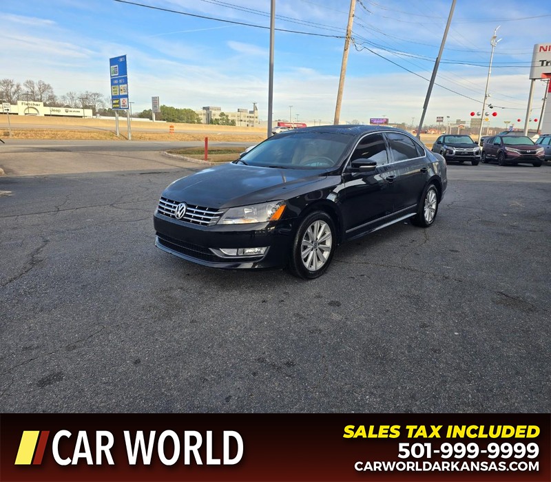 Volkswagen Passat Vehicle Full-screen Gallery Image 3