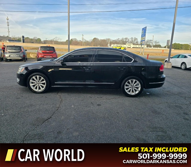 Volkswagen Passat Vehicle Full-screen Gallery Image 4