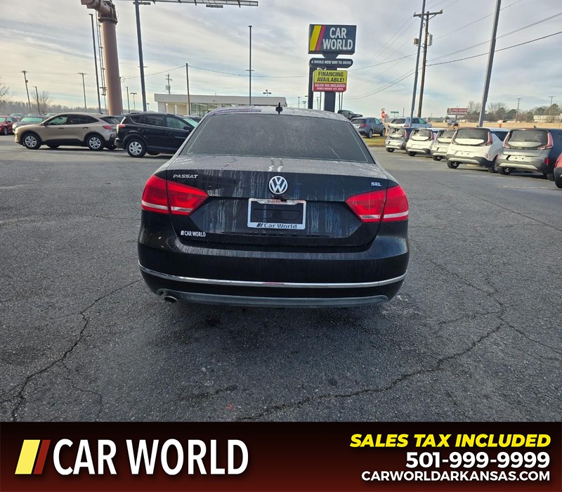 Volkswagen Passat Vehicle Full-screen Gallery Image 5