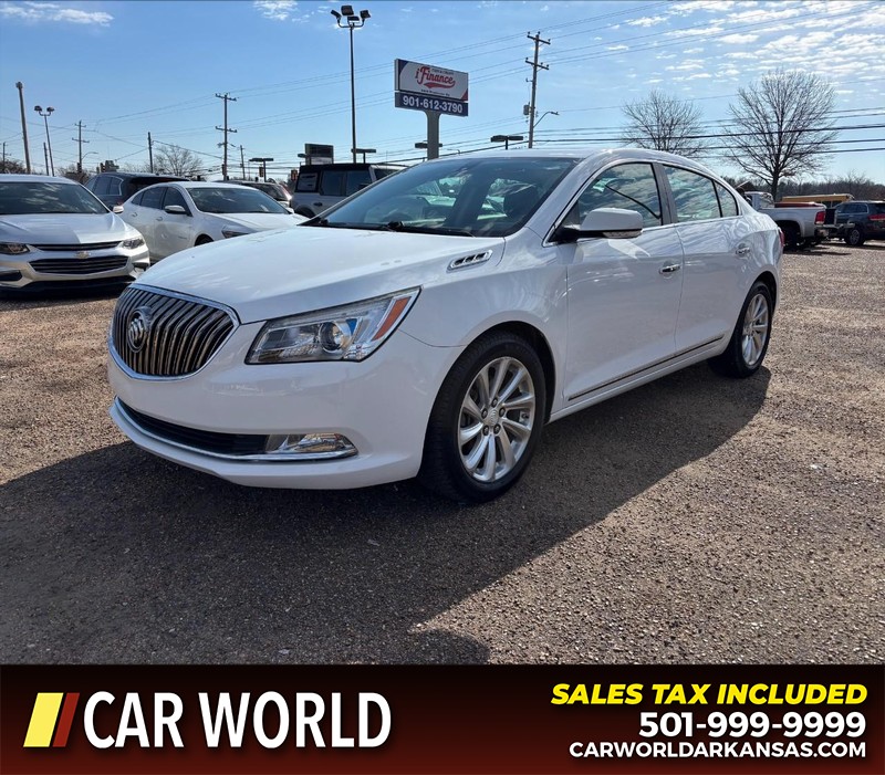 Buick LaCrosse Vehicle Full-screen Gallery Image 9