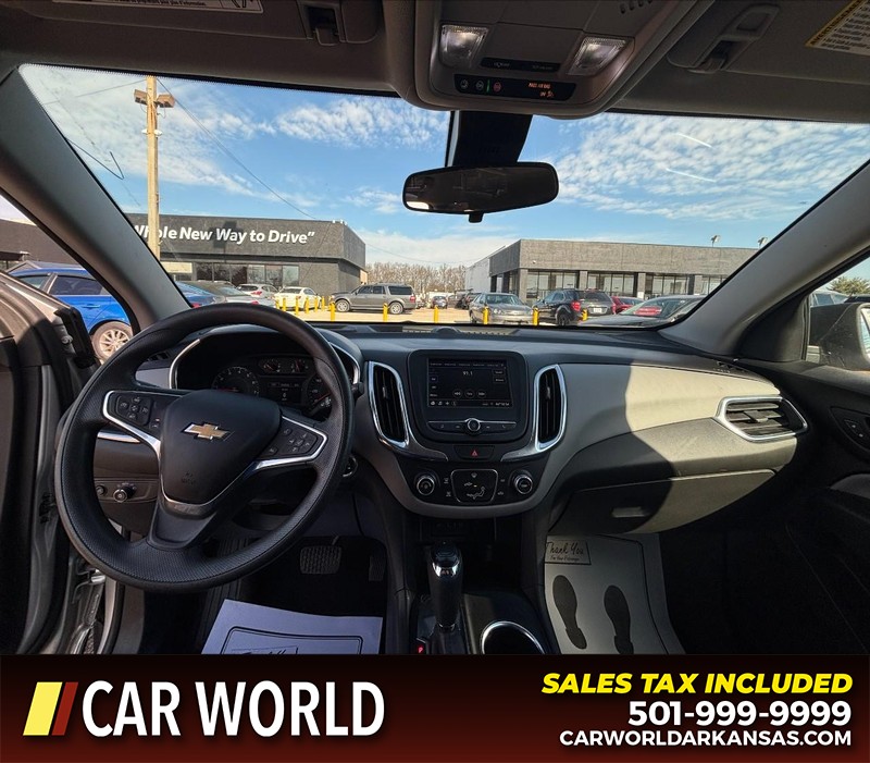 Chevrolet Equinox Vehicle Full-screen Gallery Image 16