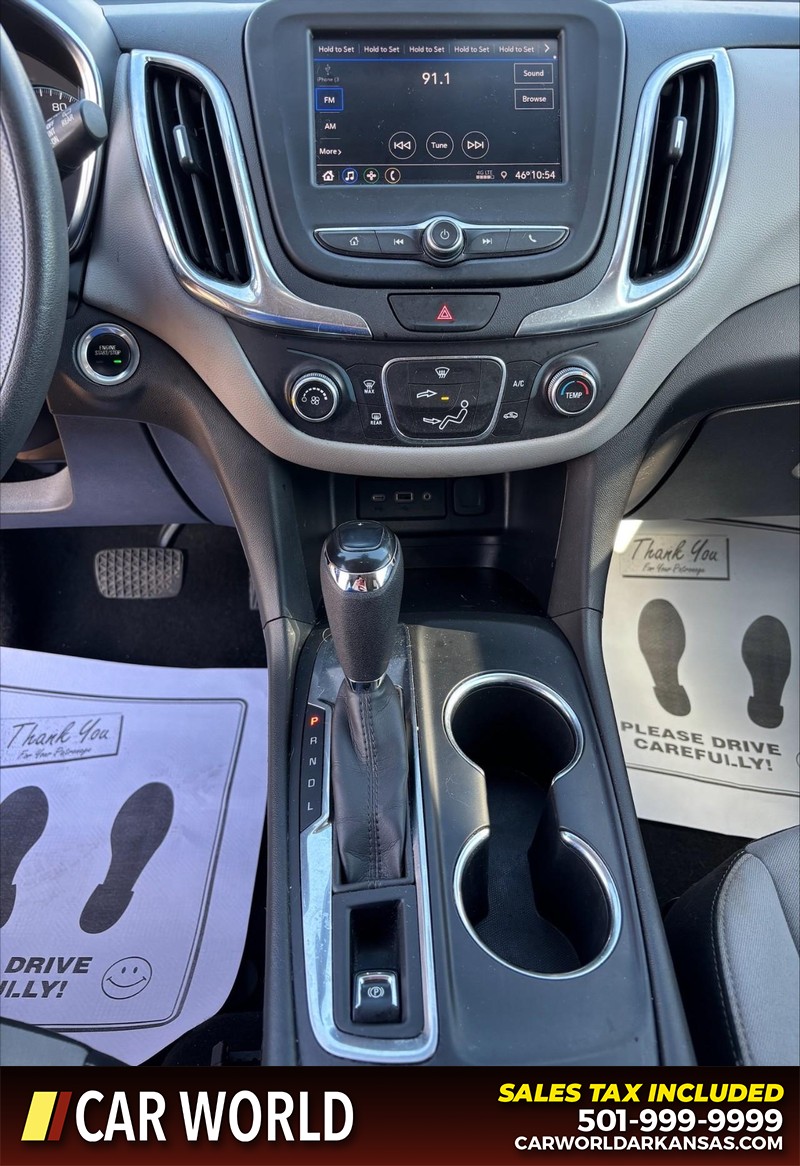 Chevrolet Equinox Vehicle Full-screen Gallery Image 17