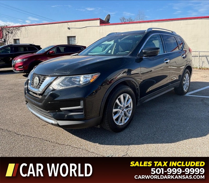 Nissan Rogue Vehicle Full-screen Gallery Image 9