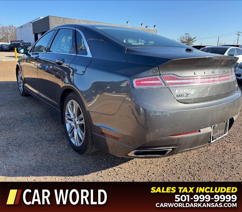 Lincoln MKZ Vehicle Full-screen Gallery Image 7