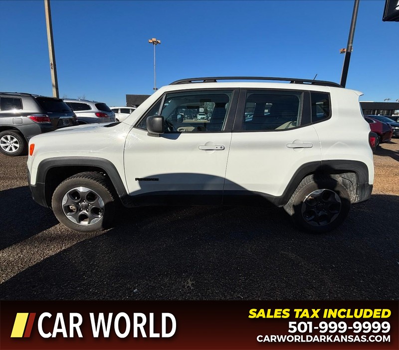 Jeep Renegade Vehicle Full-screen Gallery Image 8