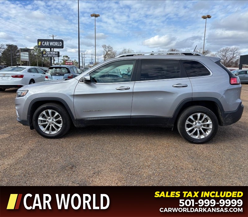 Jeep Cherokee Vehicle Full-screen Gallery Image 8