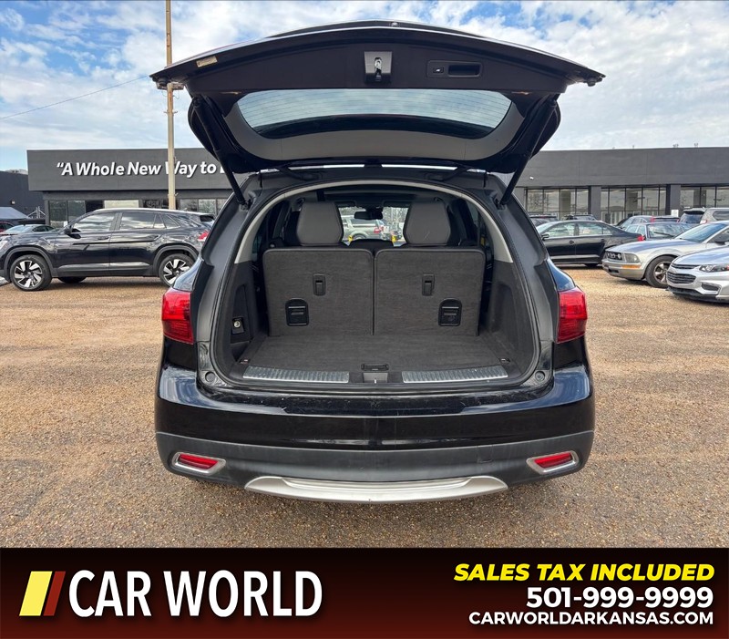 Acura MDX Vehicle Full-screen Gallery Image 5