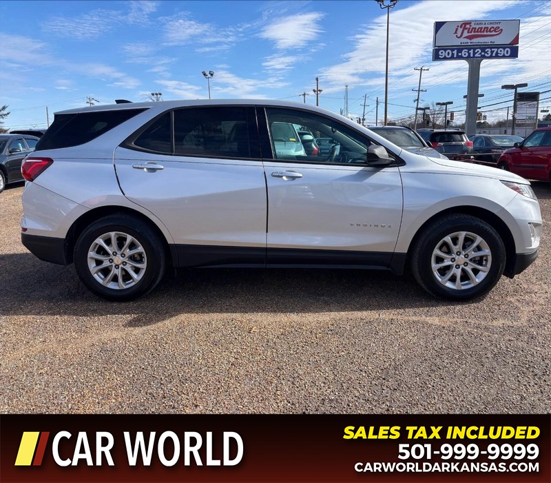 Chevrolet Equinox Vehicle Full-screen Gallery Image 2