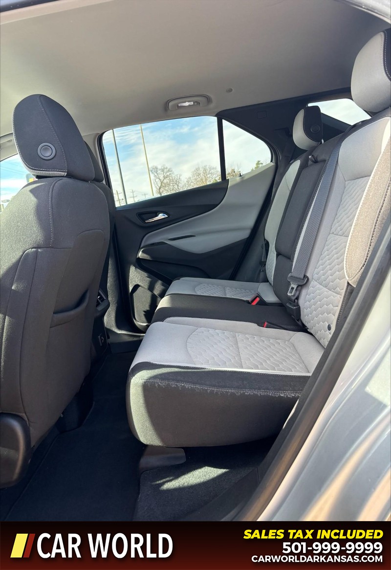 Chevrolet Equinox Vehicle Full-screen Gallery Image 13