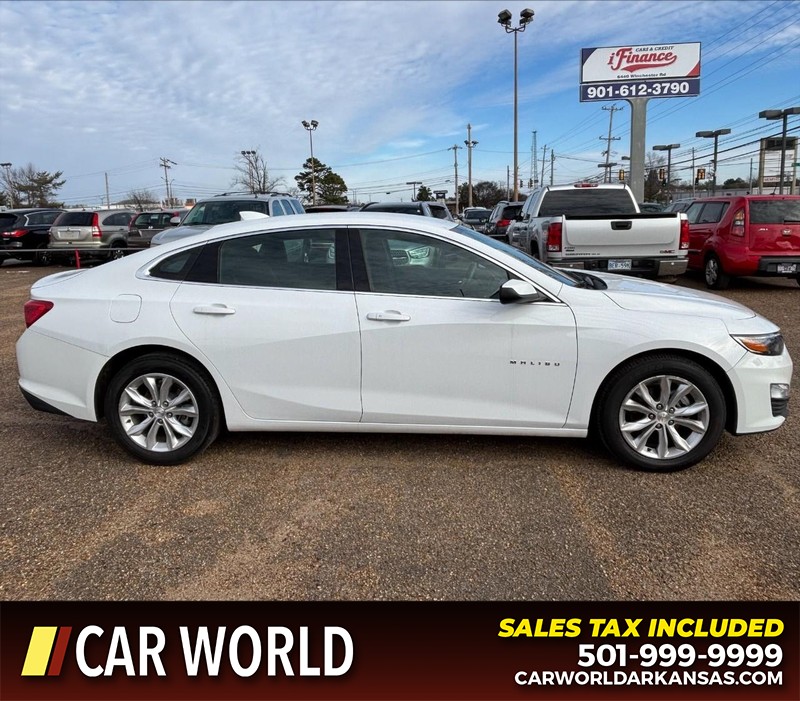 Chevrolet Malibu Vehicle Full-screen Gallery Image 2