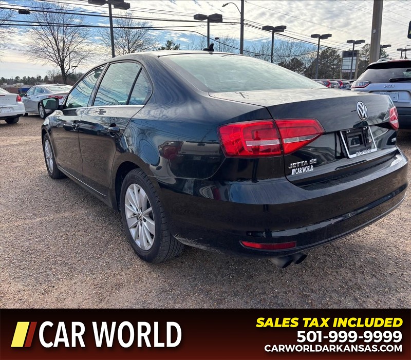 Volkswagen Jetta Sedan Vehicle Full-screen Gallery Image 7