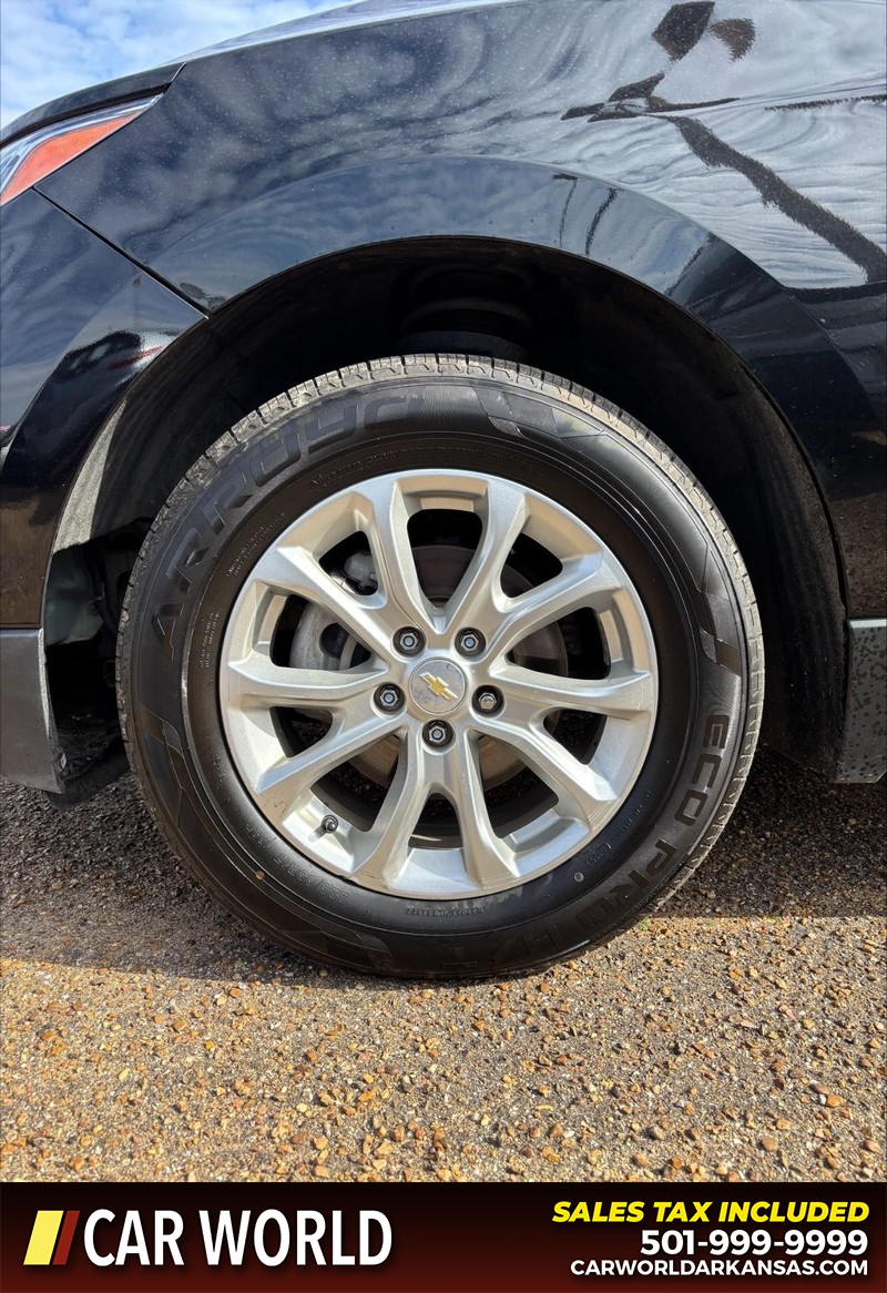 Chevrolet Equinox Vehicle Full-screen Gallery Image 11