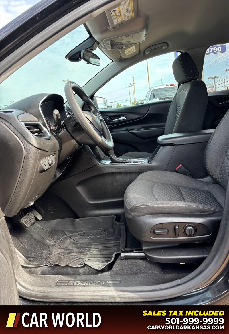 Chevrolet Equinox Vehicle Full-screen Gallery Image 13