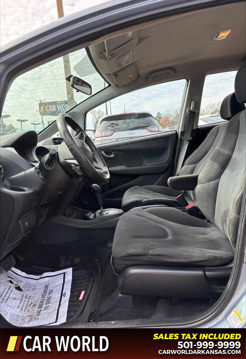 Honda Fit Vehicle Full-screen Gallery Image 13