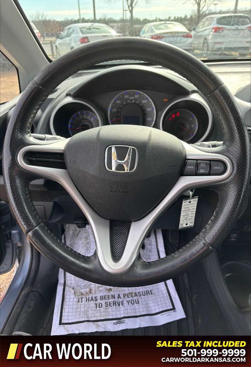 Honda Fit Vehicle Full-screen Gallery Image 18