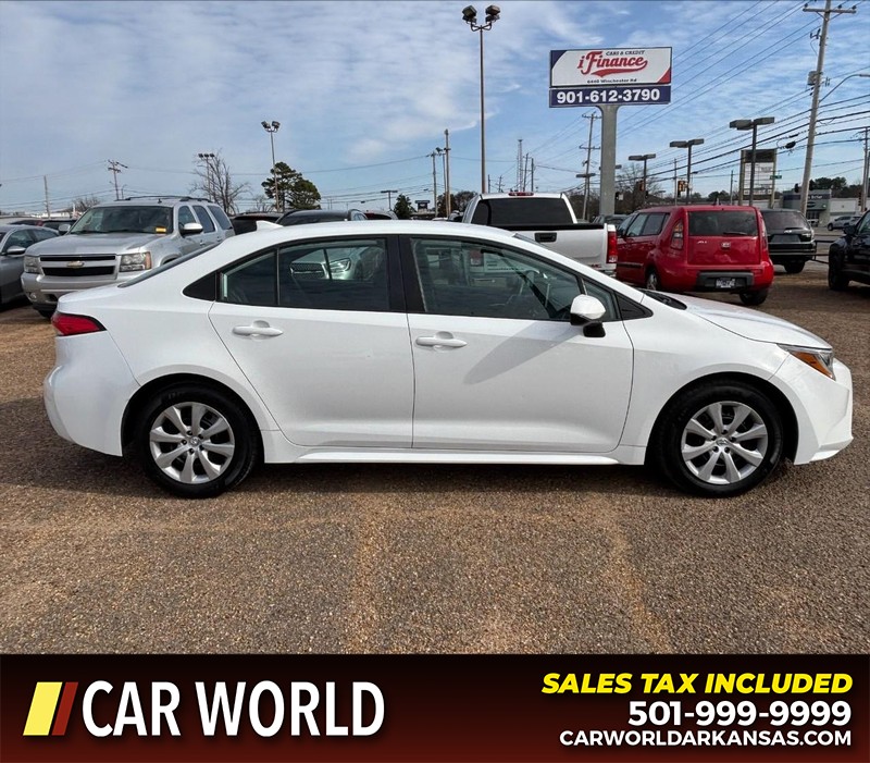 Toyota Corolla Vehicle Full-screen Gallery Image 2