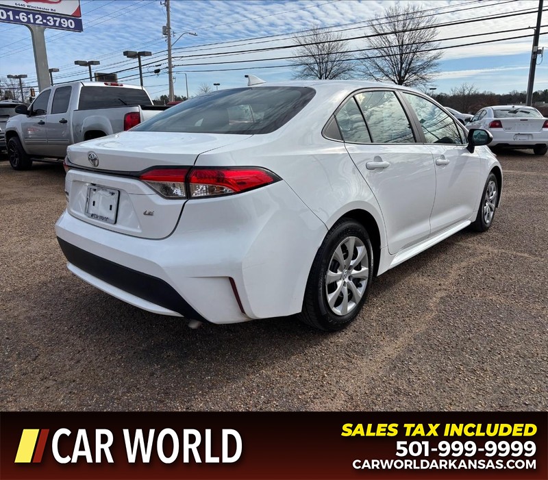 Toyota Corolla Vehicle Full-screen Gallery Image 3