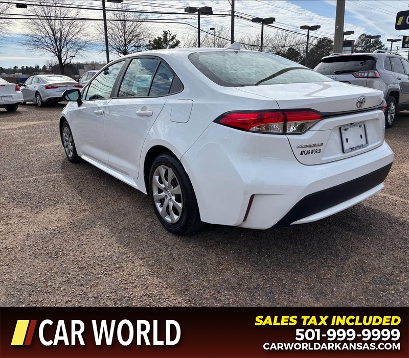 Toyota Corolla Vehicle Full-screen Gallery Image 7