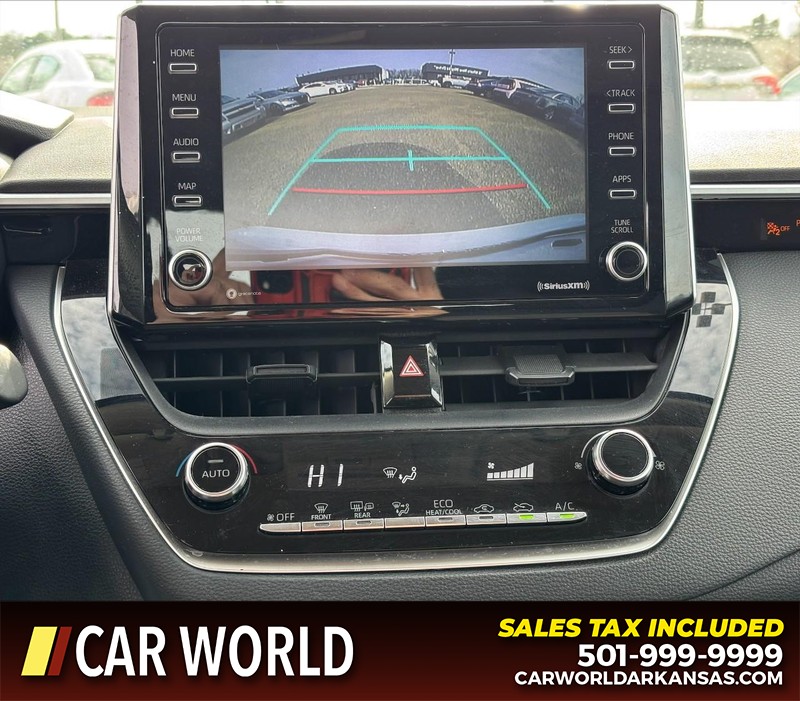 Toyota Corolla Vehicle Full-screen Gallery Image 18