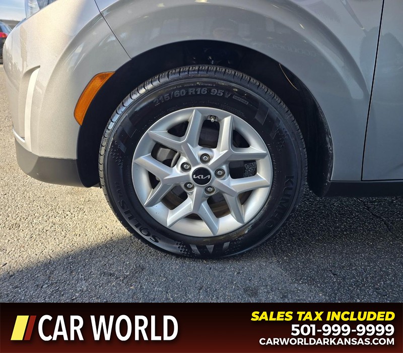 Kia Soul Vehicle Full-screen Gallery Image 7