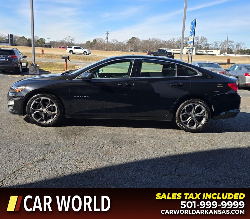 Chevrolet Malibu Vehicle Full-screen Gallery Image 4