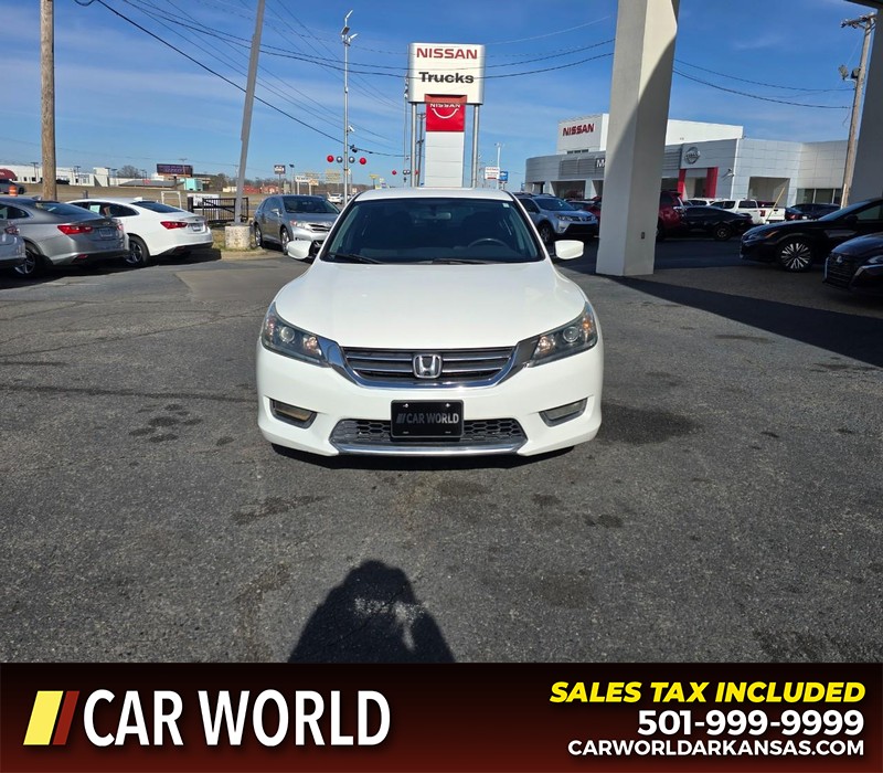 Honda Accord Sedan Vehicle Full-screen Gallery Image 2