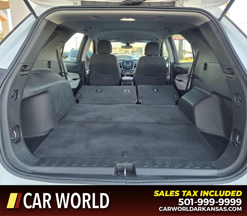 Chevrolet Equinox Vehicle Full-screen Gallery Image 14