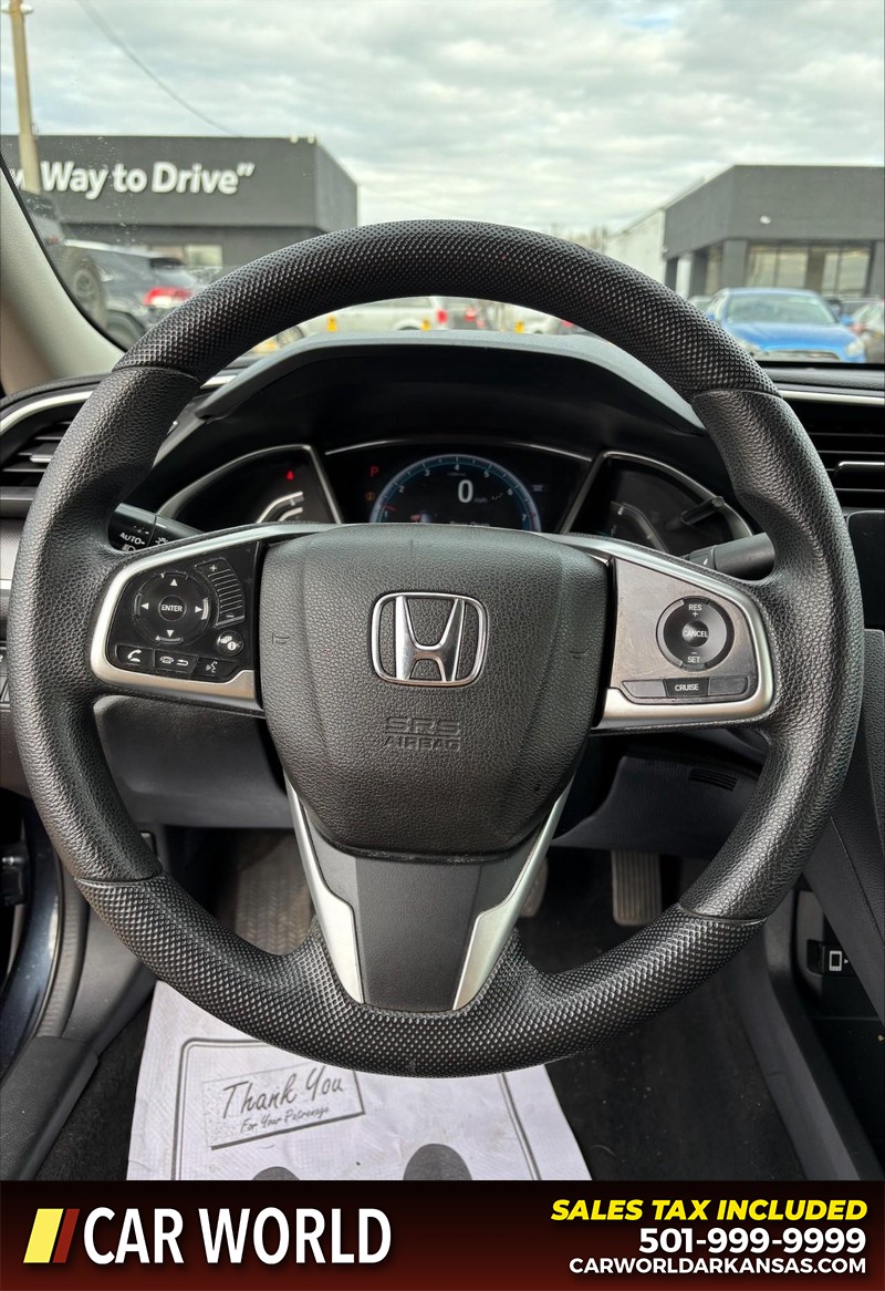 Honda Civic Sedan Vehicle Full-screen Gallery Image 18