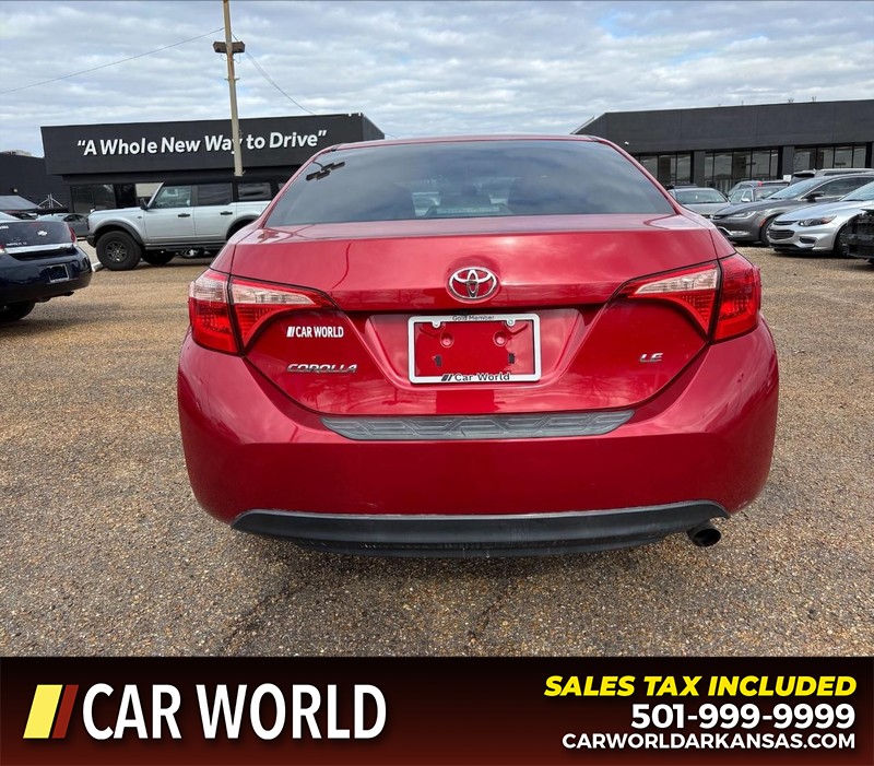 Toyota Corolla Vehicle Full-screen Gallery Image 4