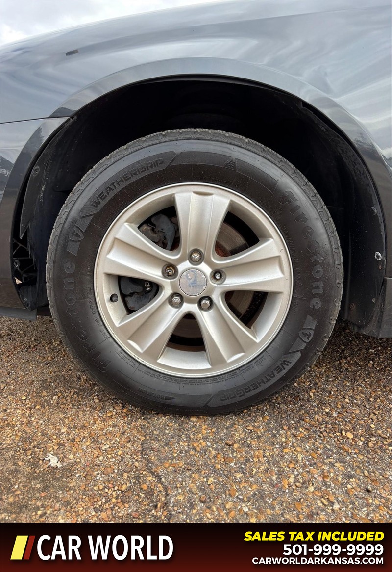 Chevrolet Impala Limited Vehicle Full-screen Gallery Image 11