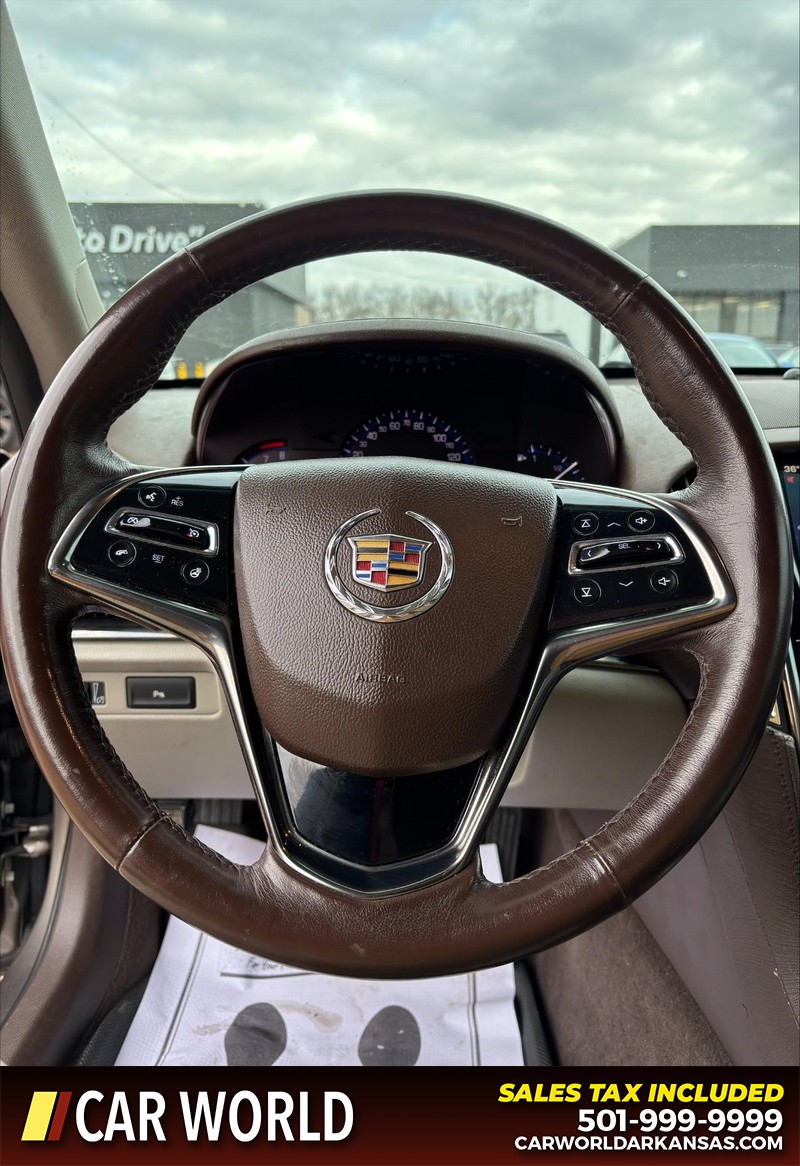 Cadillac ATS Vehicle Full-screen Gallery Image 19